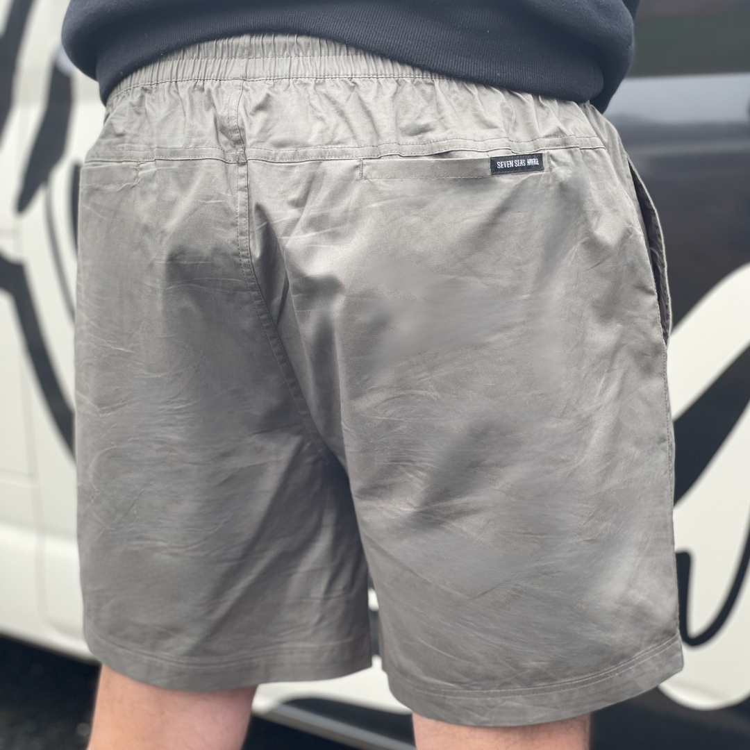 THE DRIFTER SHORT - TITANIUM