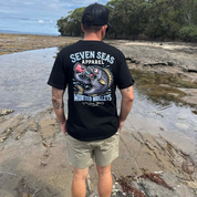 MUNTED MULLET - MENS TEE