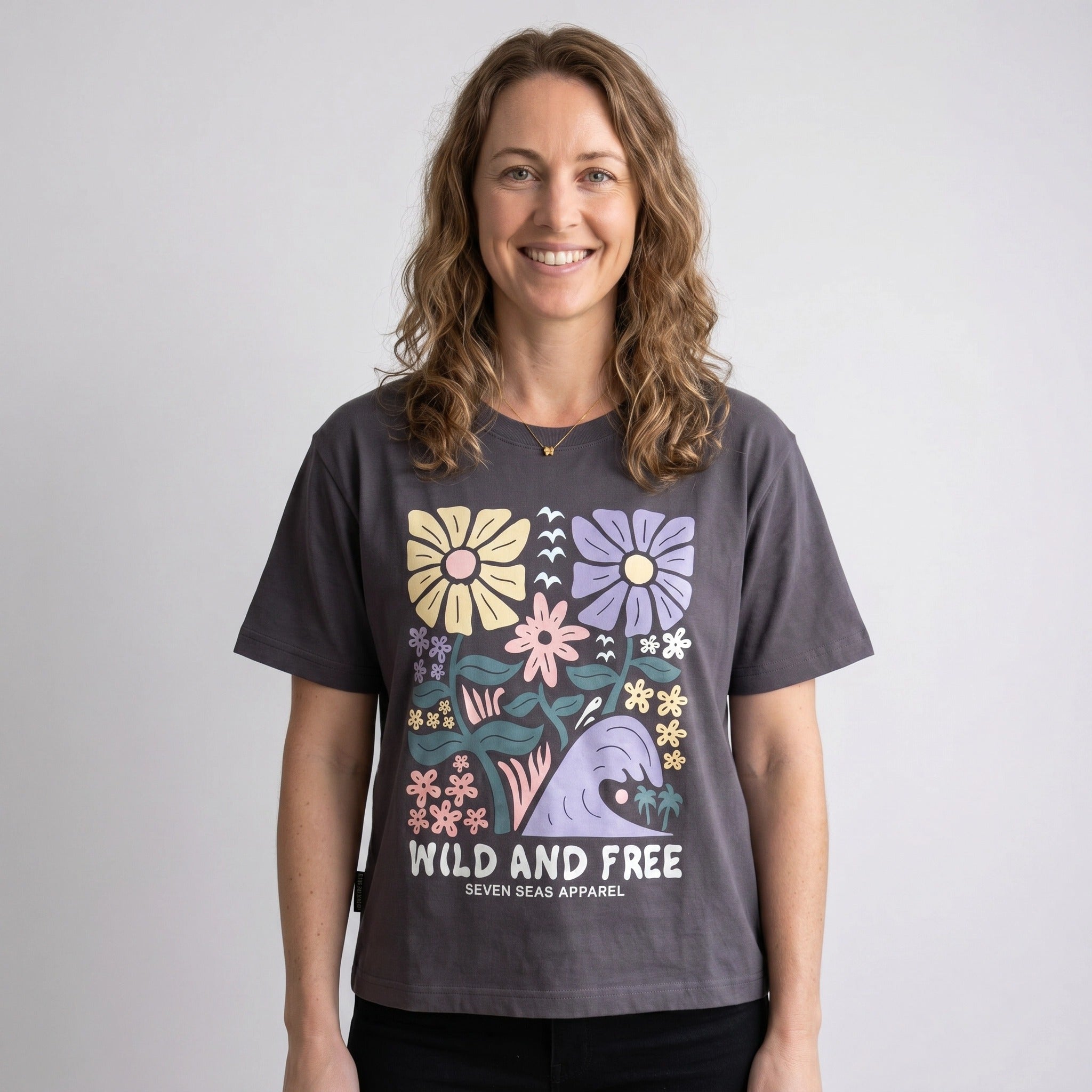 WILD & FREE - WOMENS TEE